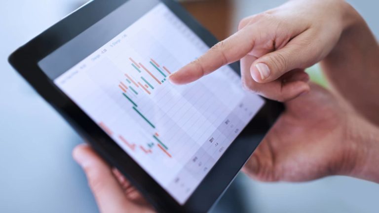 The Complete Guide to Blockchain Technology and How it is Revolutionizing the Way We Do Things